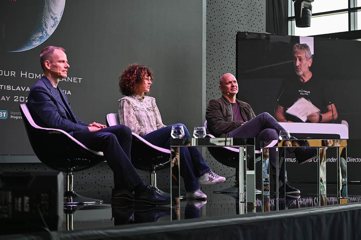 photo © Linda Kisková Bohušová STARMUS EARTH The future of our home planet Starmus VII Bratislava, Slovakia ESET Slovakia 12-17 May 2024