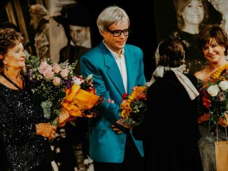 Pocta legendárnemu Ivanovi Krajíčkovi: Premiéra komédie KRAJÍČEK ÚSMEVU zožala ovácie! ADK_3220