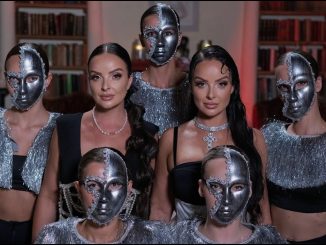 Po 20 rokoch prinášajú aj veľkú novinku. TWIINS odhaľujú svoj najosobnejší príbeh v novej skladbe “Jediná”! Cover_twiins