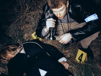 Adam Mišík za pár dní vystoupí ve Foru Karlín! Teď ale představuje novinku VŠECHNY TY LÁTKY vsechny ty latky-cover