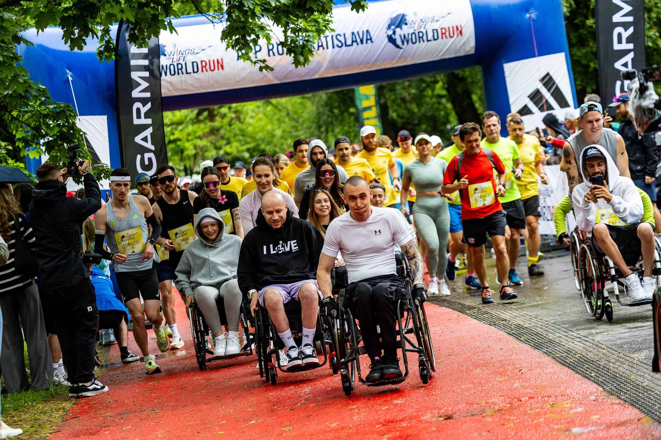 WingsForLifeWorldRun2025_Bratislava_start_foto Filip Nagy
