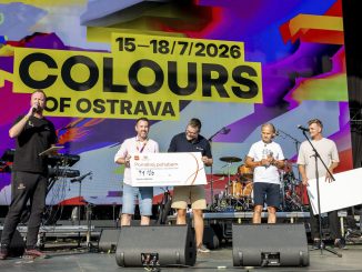 MOBY A TWENTY ONE PILOTS ROZTOČILI A ROZSVIETILI KOLESO COLOURS OF OSTRAVA. FESTIVAL UŽ PRIPRAVUJE ĎALŠÍ ROČNÍK COO 2026-07-18 - Event - Odovzdavani seku - Ceska sporitelna stage - Photo by Zdenko Hanout - - 3319